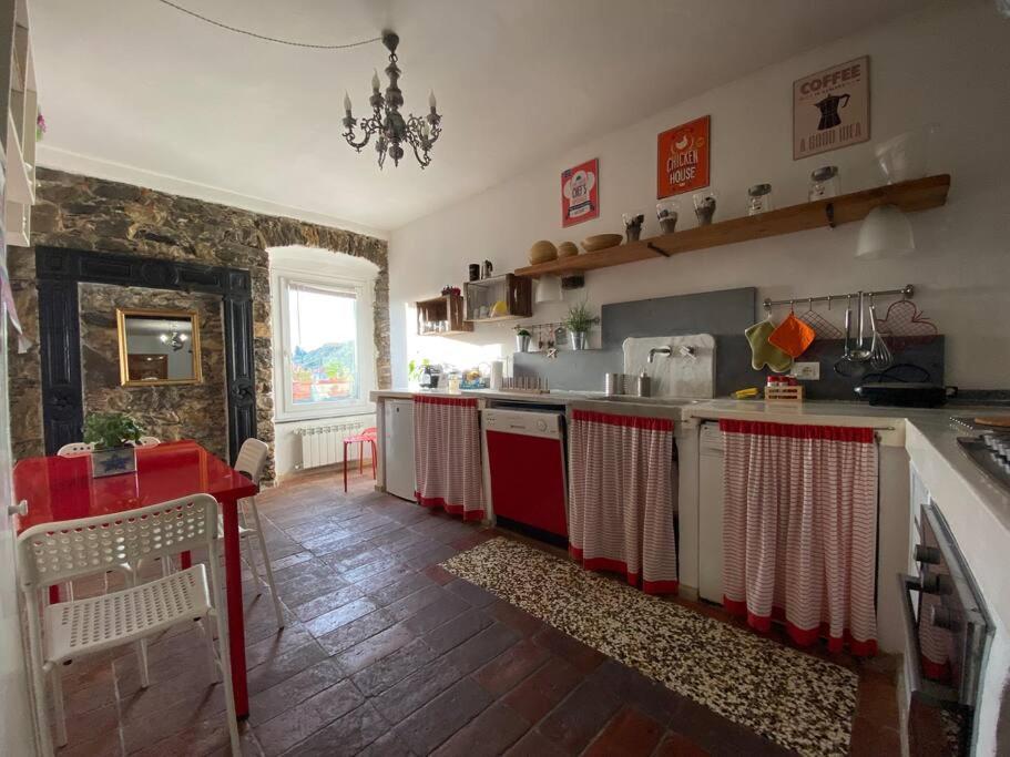 Vezzhouse Villa Vezzano Ligure Buitenkant foto